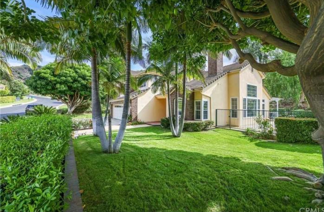 Featured luxury property in Covina Hills
